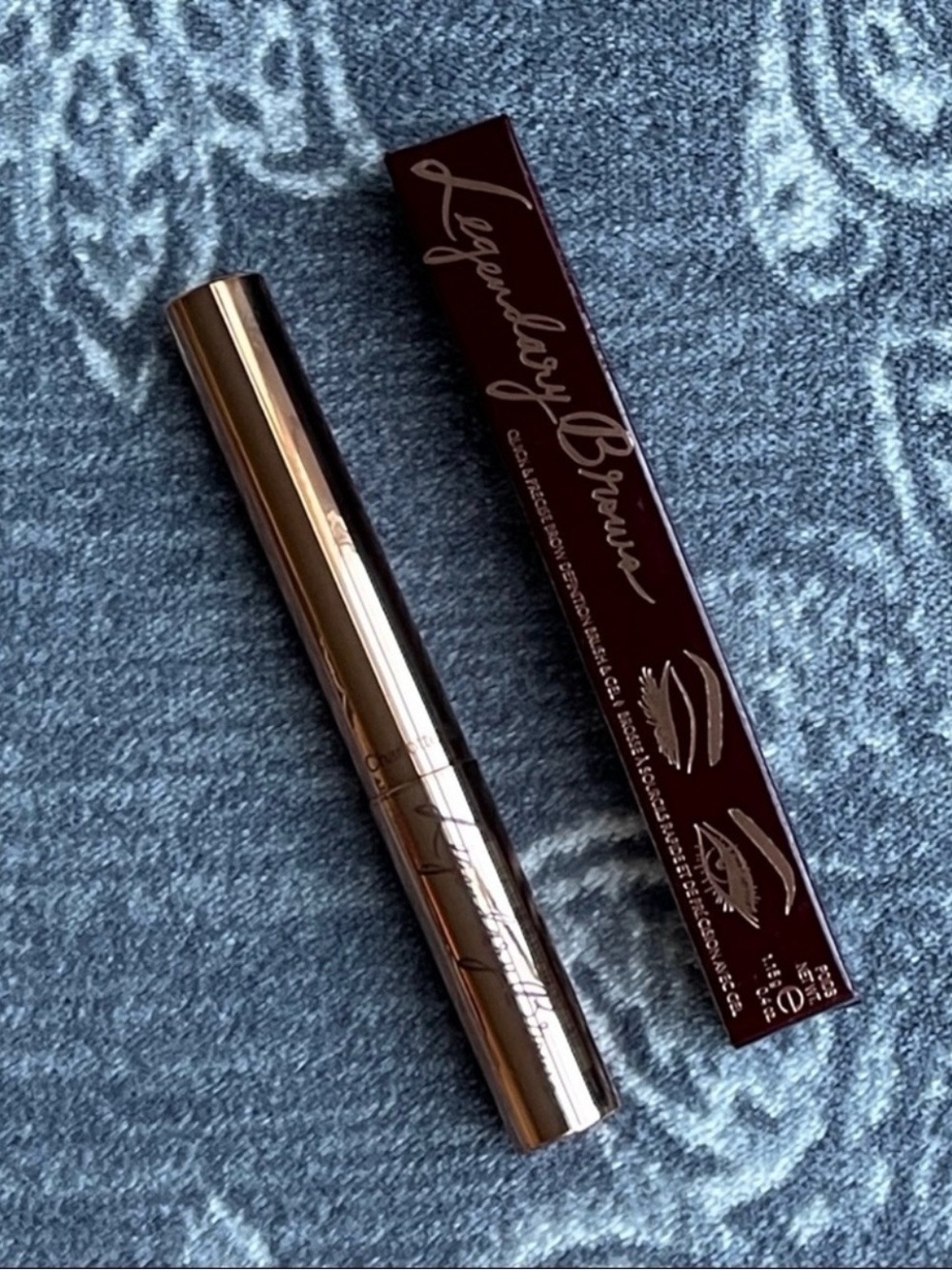 Charlotte Tilbury Legendary Brows Tinted Eyebrow Gel in Brigitte